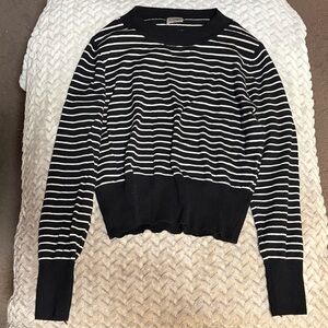 Cielo Black and White Knit Top